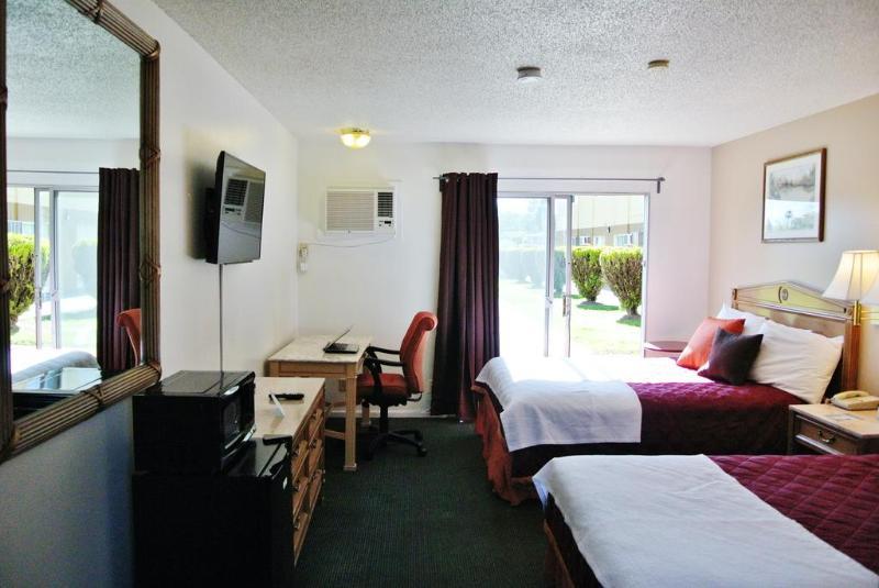 Travelodge By Wyndham Red Bluff South Of Redding Exterior photo